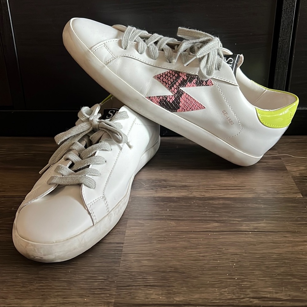 ⭐️ Sam Edelman Areson Sneakers